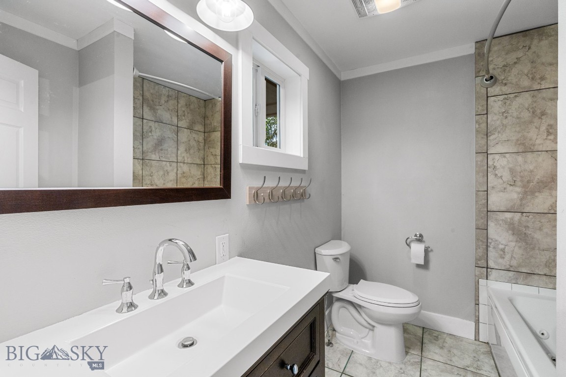 310 S 9th Street