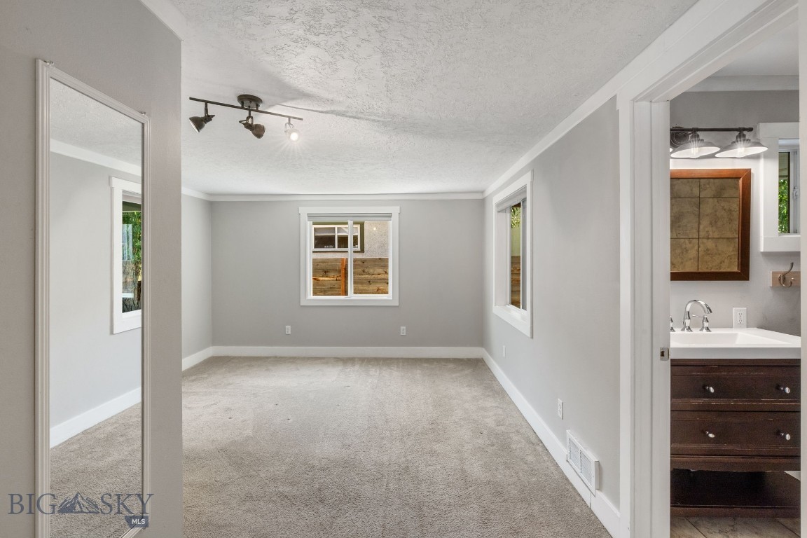 310 S 9th Street