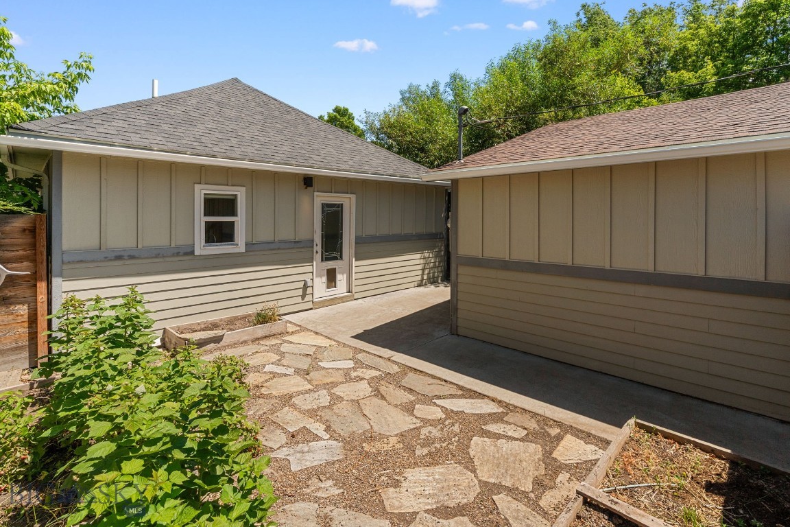 310 S 9th Street