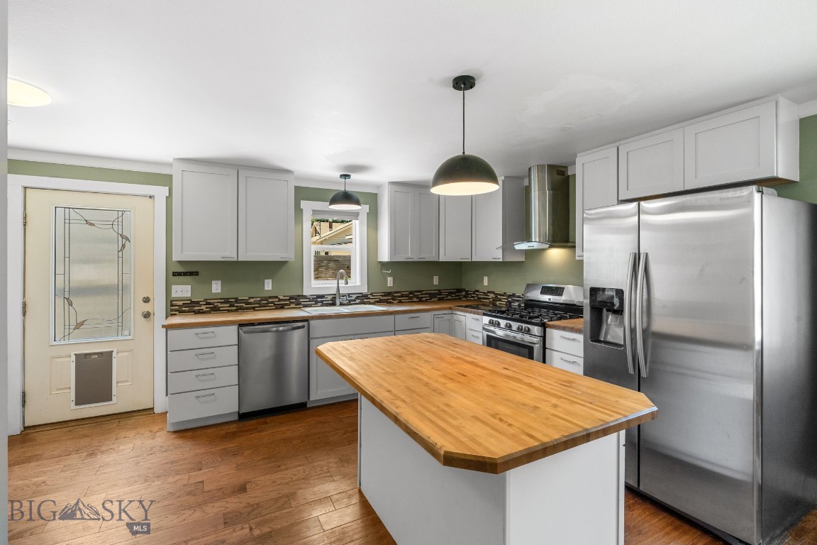 310 S 9th Street