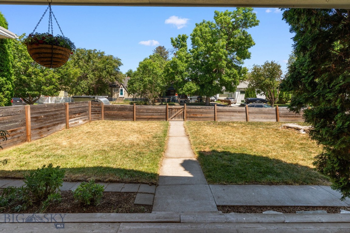 310 S 9th Street