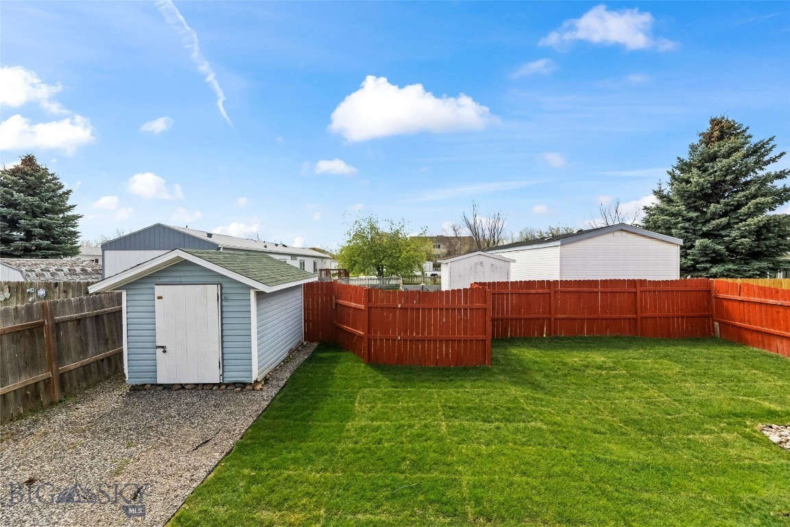 72 W Magnolia Drive