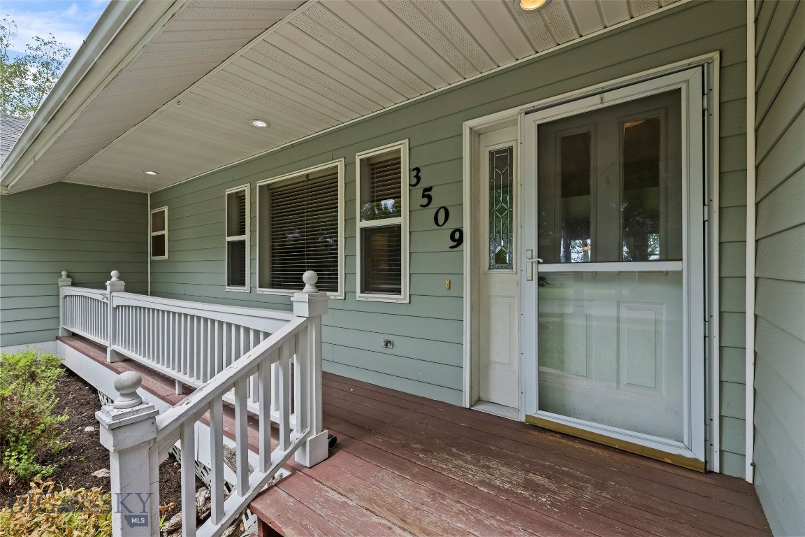3509 Ravalli Street