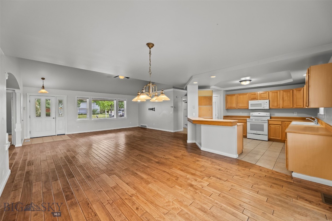 3509 Ravalli Street