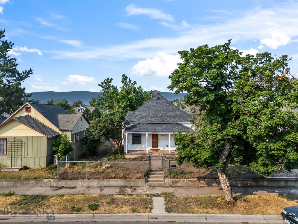 109 N G Street