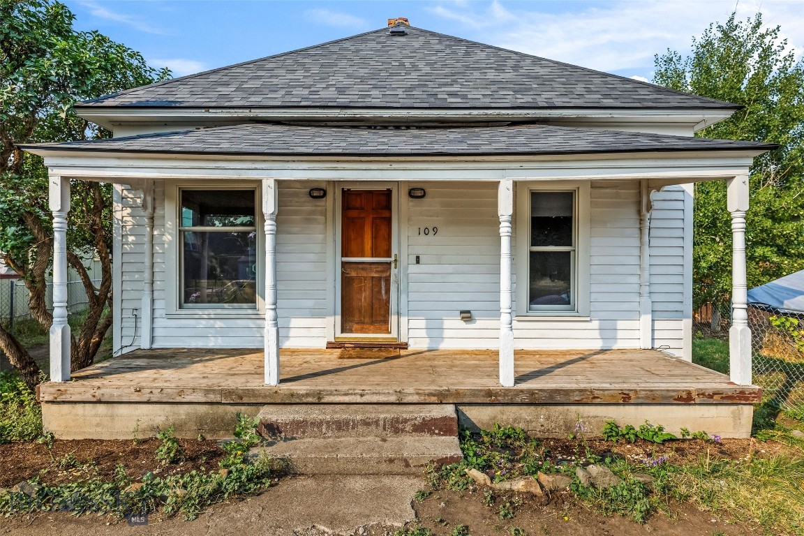 109 N G Street