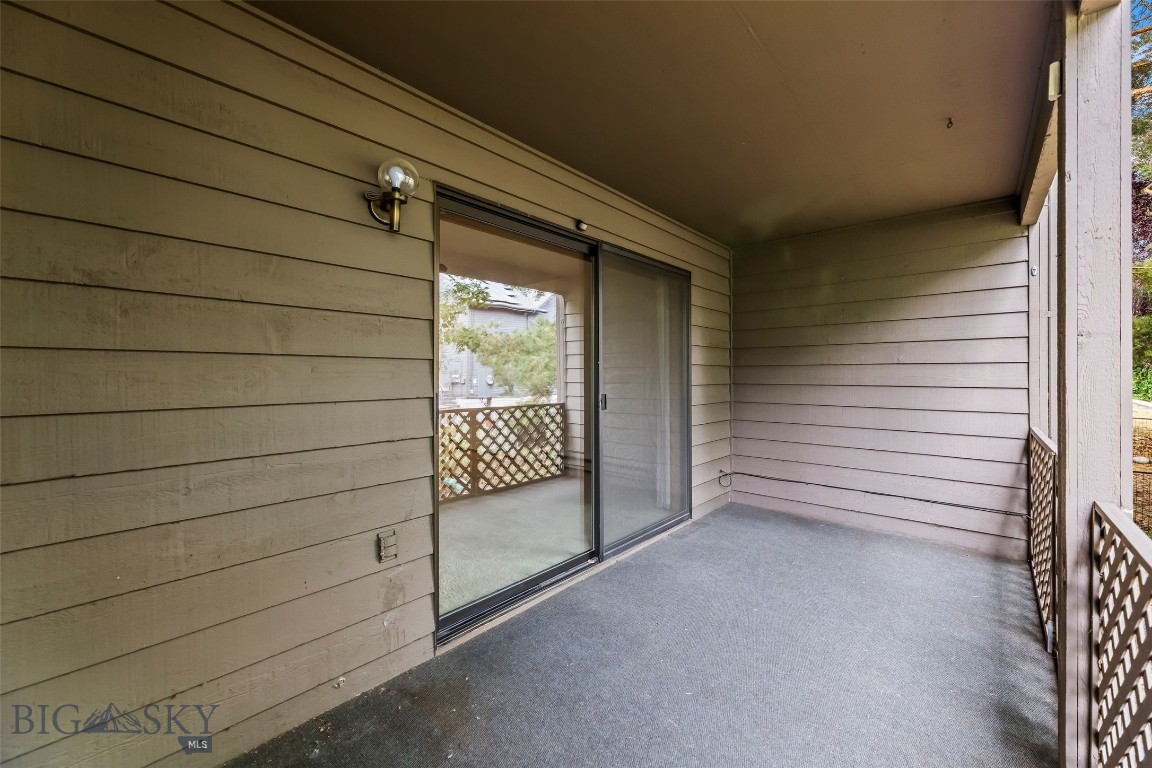 1703 W Olive 9