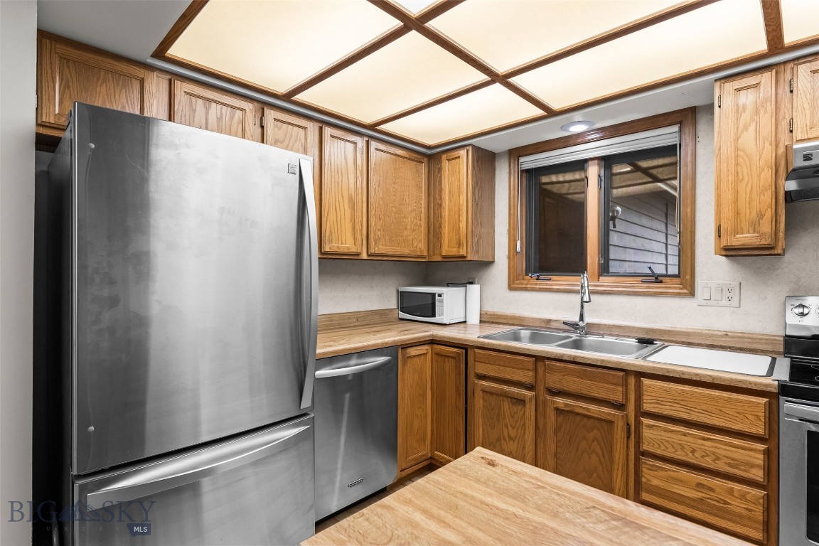 1703 W Olive 9