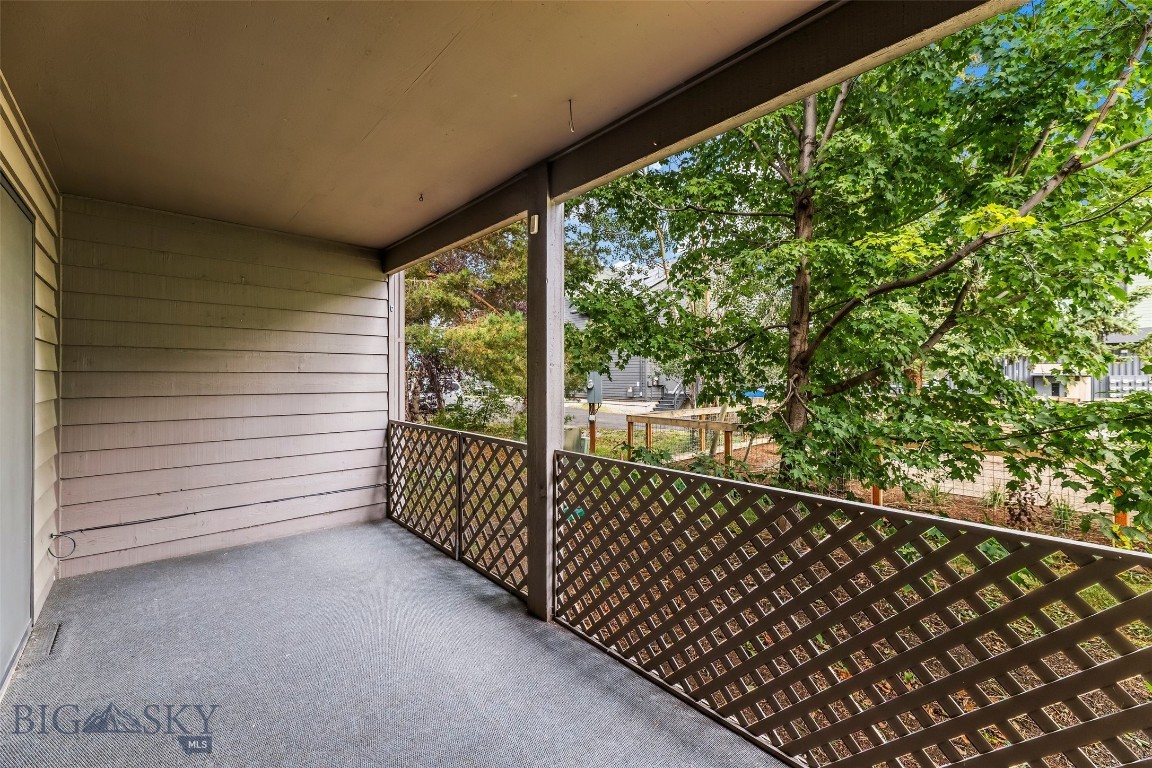 1703 W Olive 9