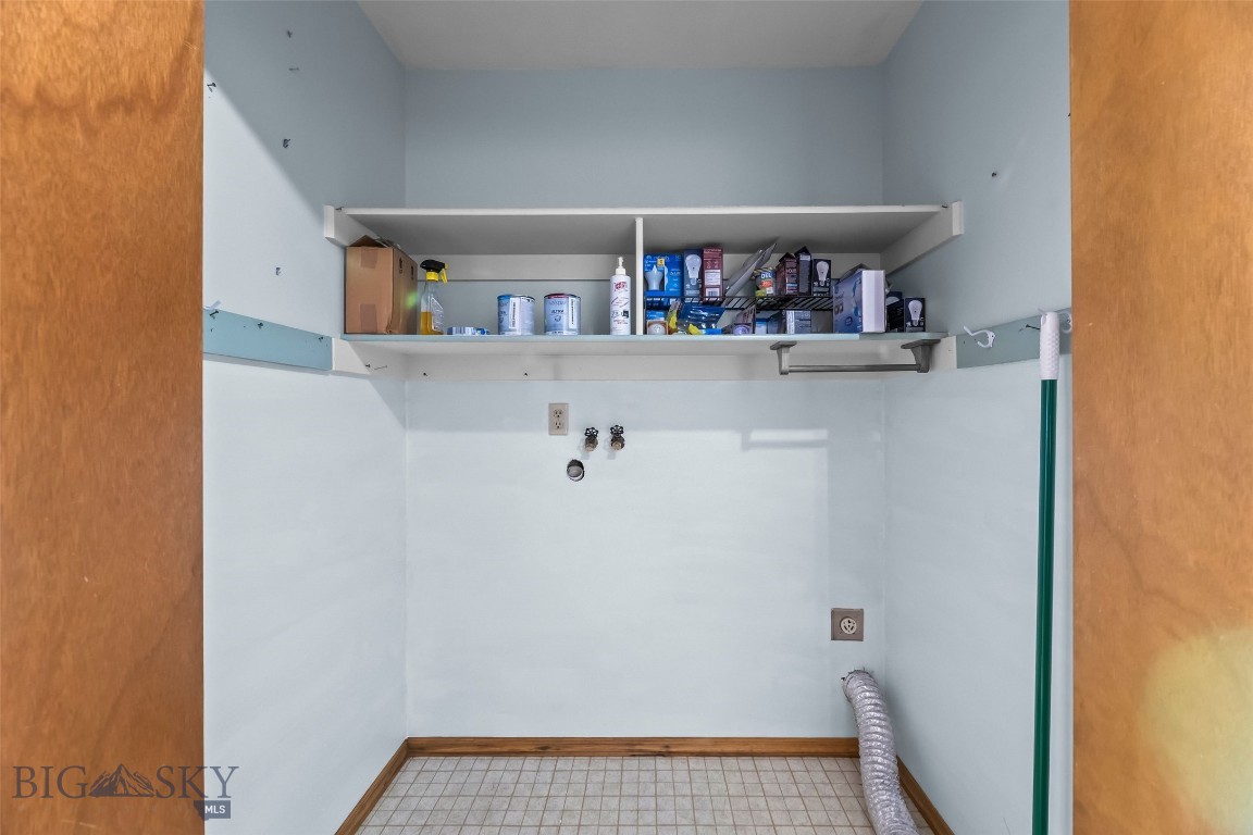 1703 W Olive 9