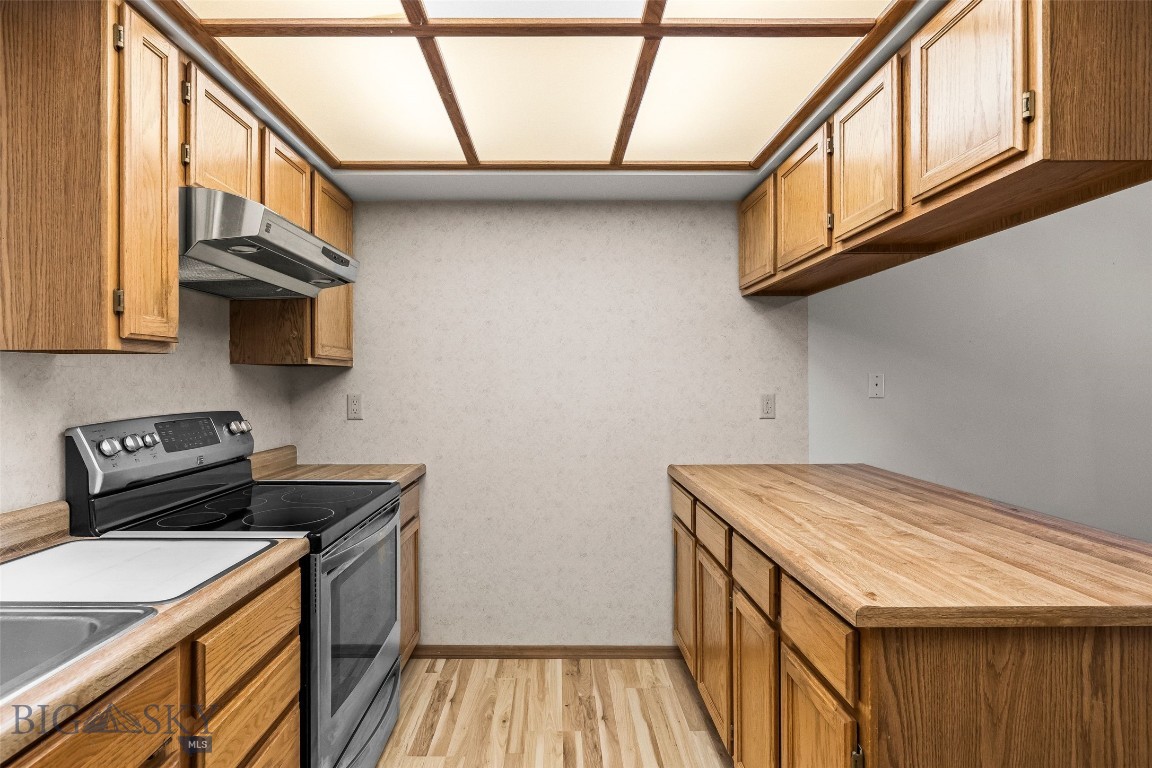 1703 W Olive 9