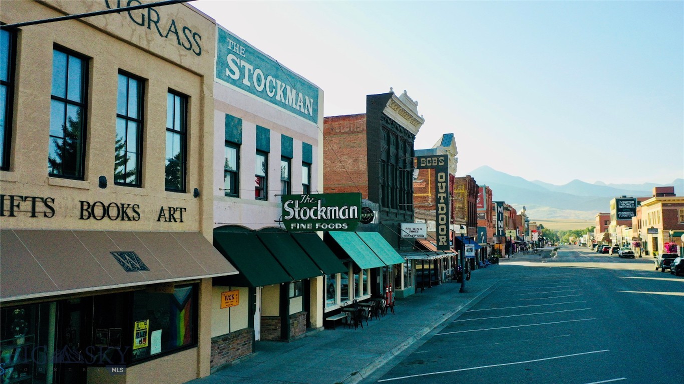 118 N Main Street
