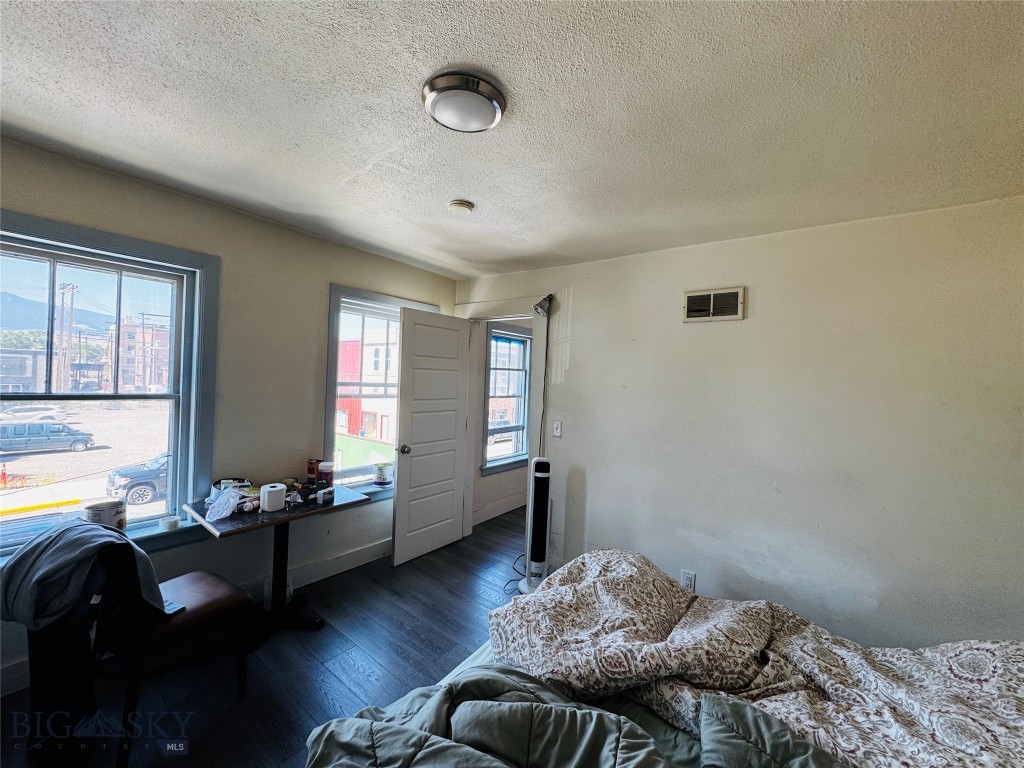 118 N Main Street