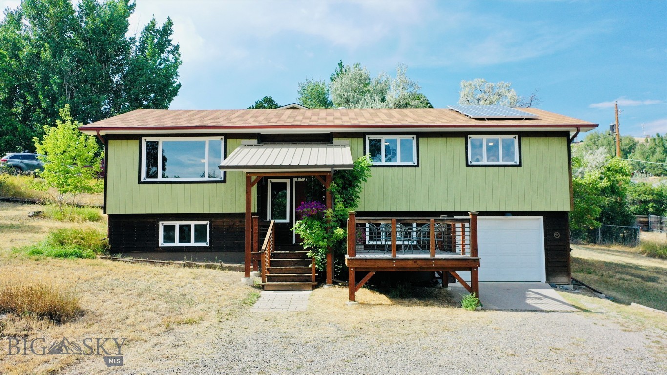 205 E Montana Street