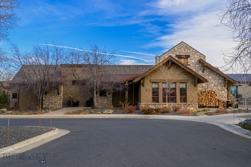 203 Wickwire Way