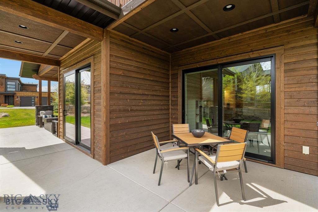 203 Wickwire Way