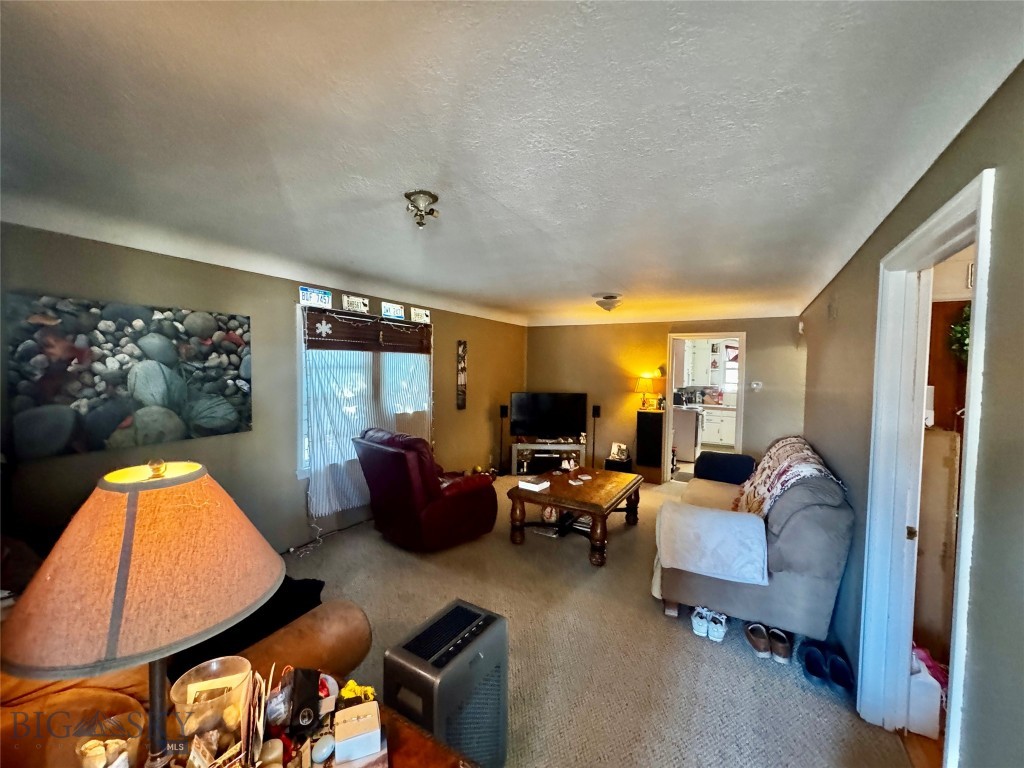 206 W Front Street