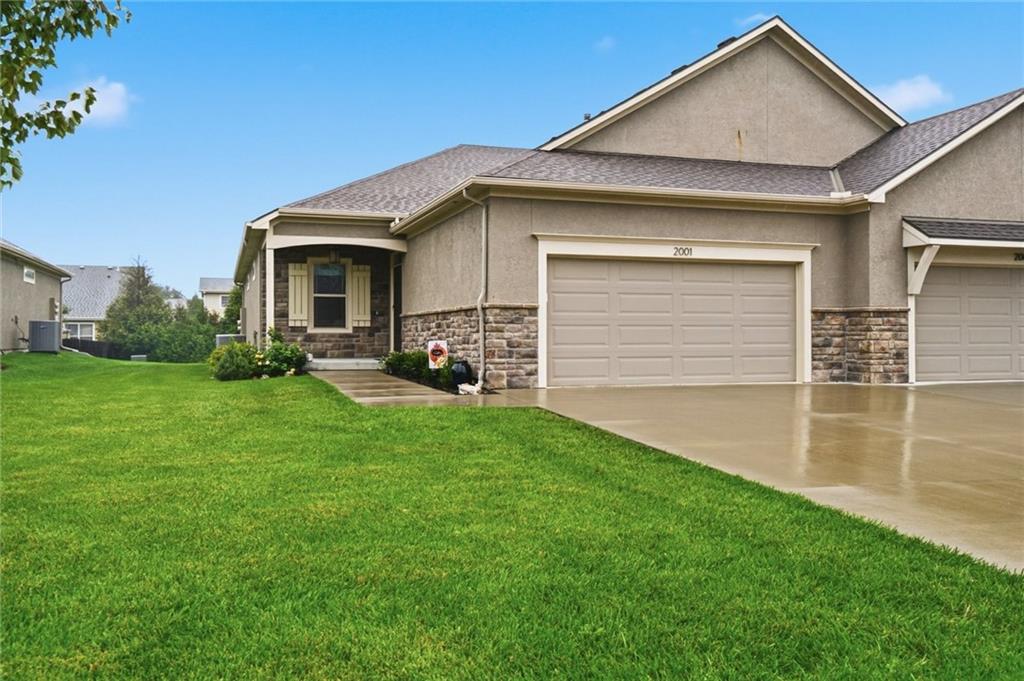 2250 Lake Pointe Drive Unit: 2001