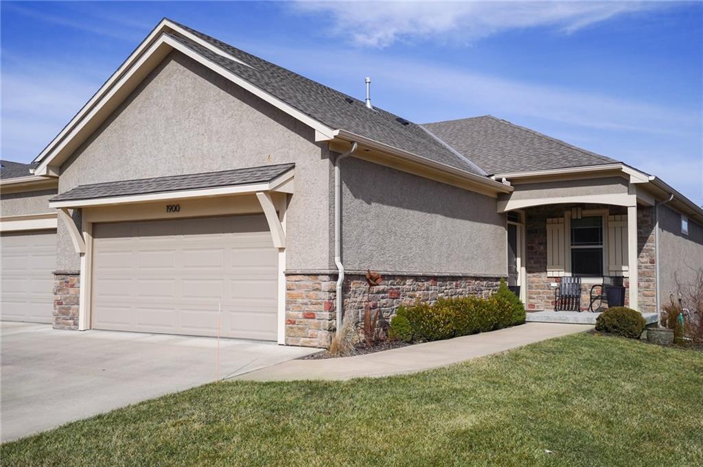 2250 Lake Pointe Drive Unit: 1900