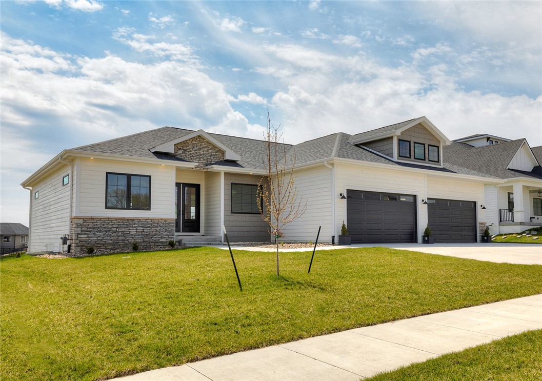 17654 Valleyview Drive