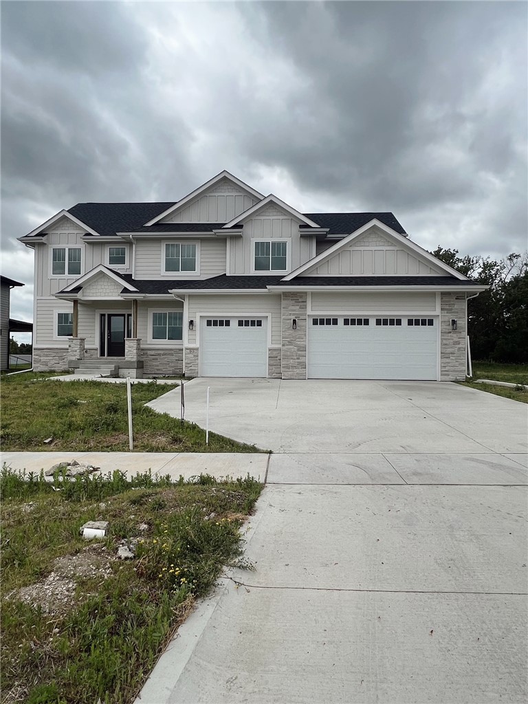 90 NW Alderleaf Drive