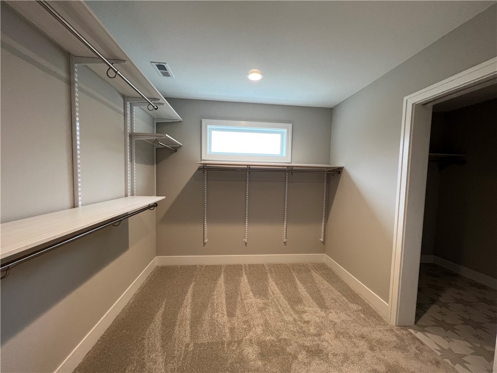 90 NW Alderleaf Drive