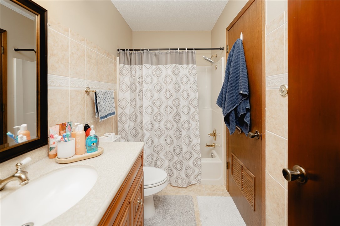 4829 86th Street 25