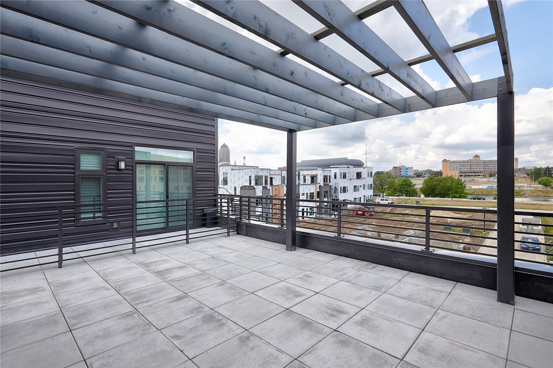 835 E 2nd Street