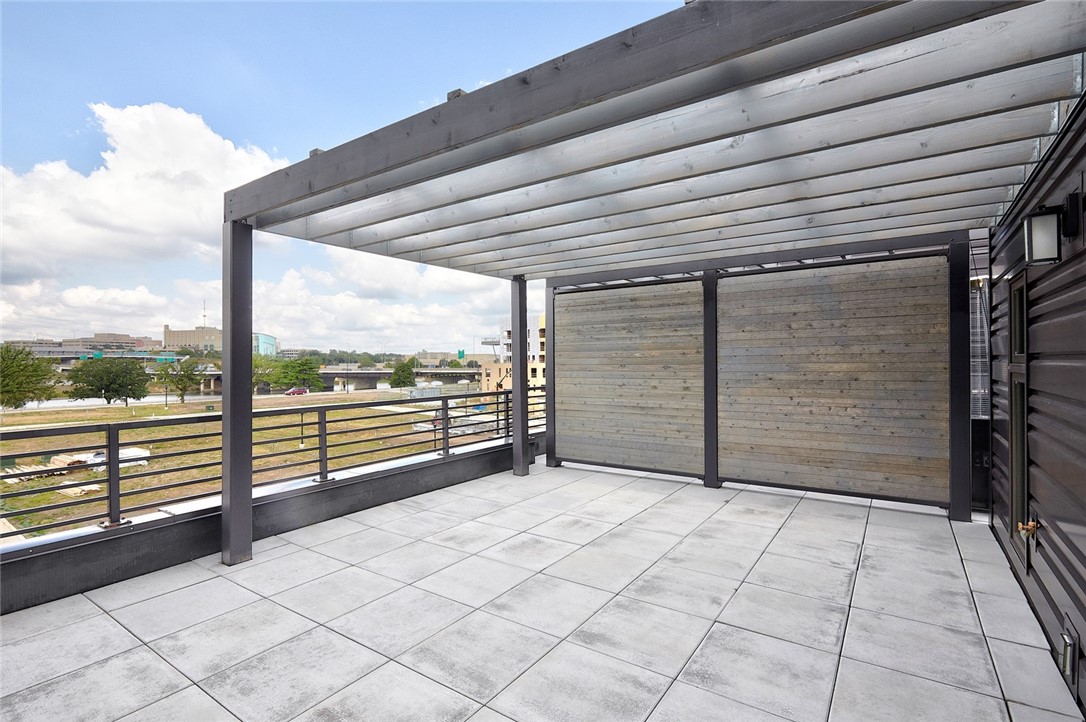 835 E 2nd Street