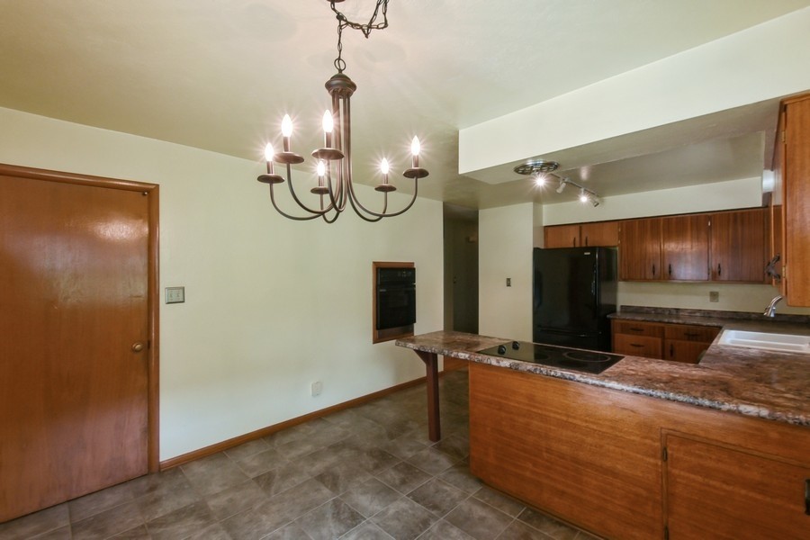 1801 Pearl Drive