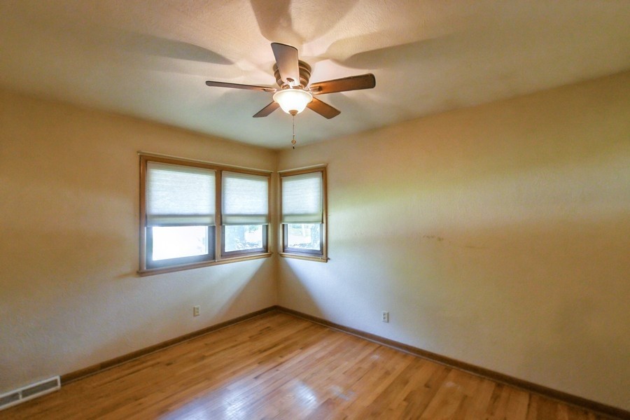 1801 Pearl Drive