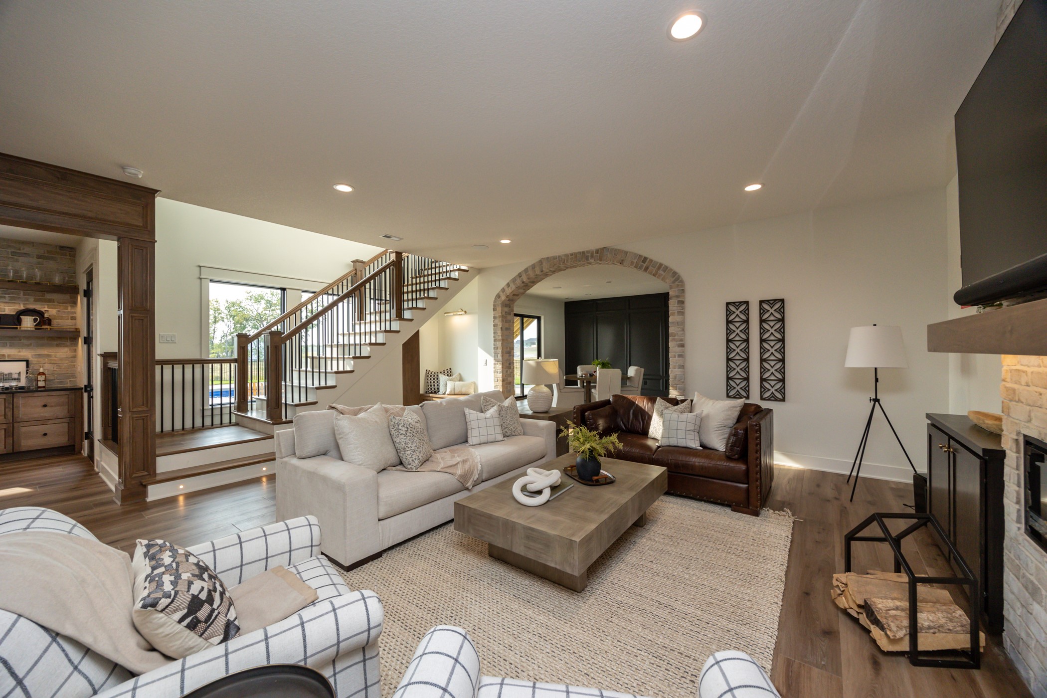 18264 Valleyview Circle