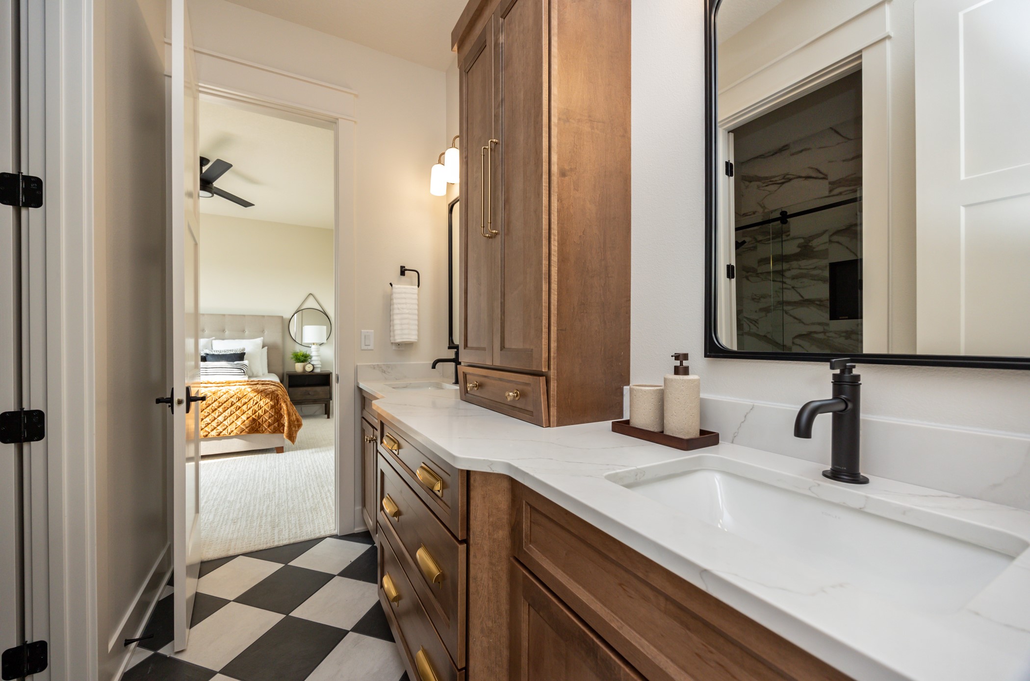 18264 Valleyview Circle