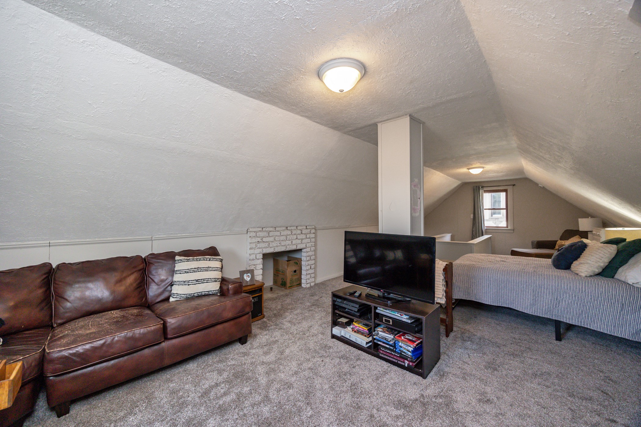 1728 Marella Trail