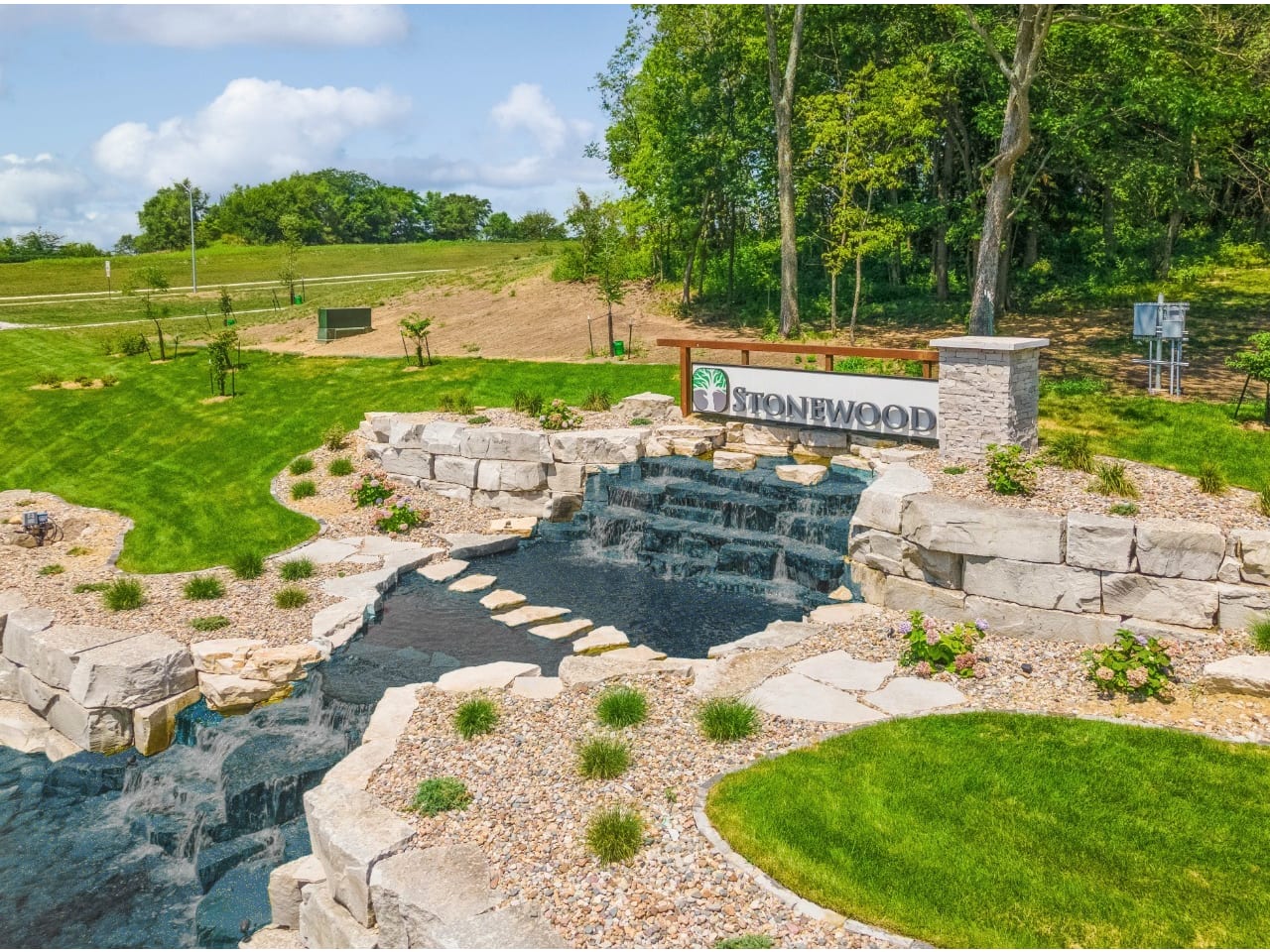 1527 Timber Lane
