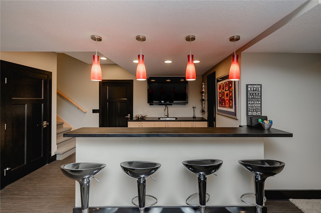 8223 Sky View Circle
