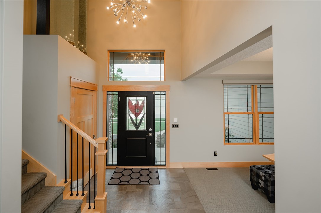 8223 Sky View Circle