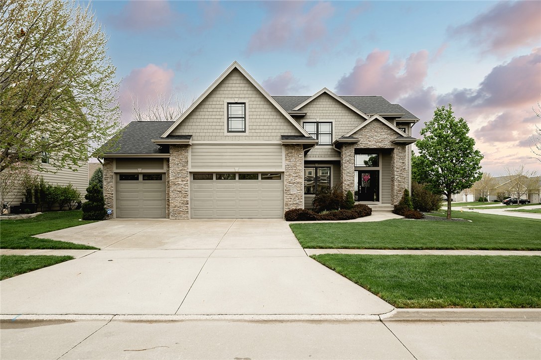 8223 Sky View Circle