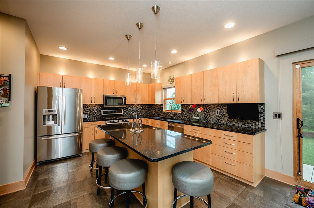 8223 Sky View Circle