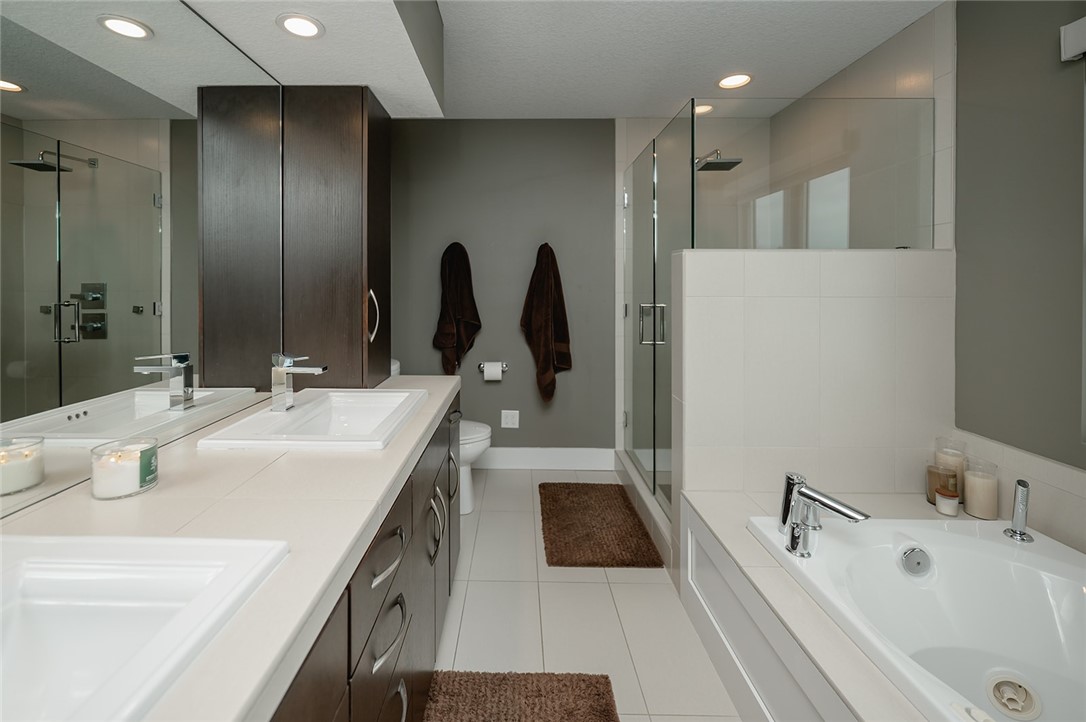 8223 Sky View Circle