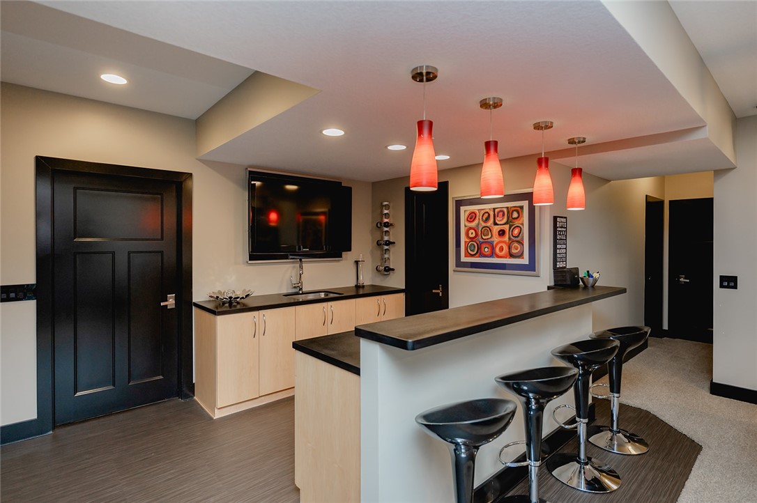 8223 Sky View Circle