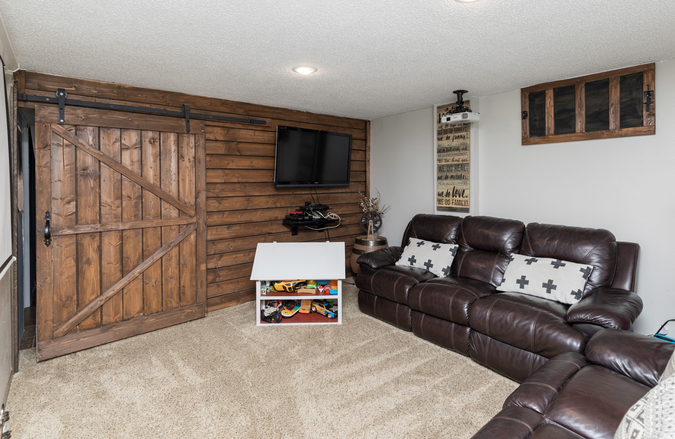 15365 Ridgeview Drive