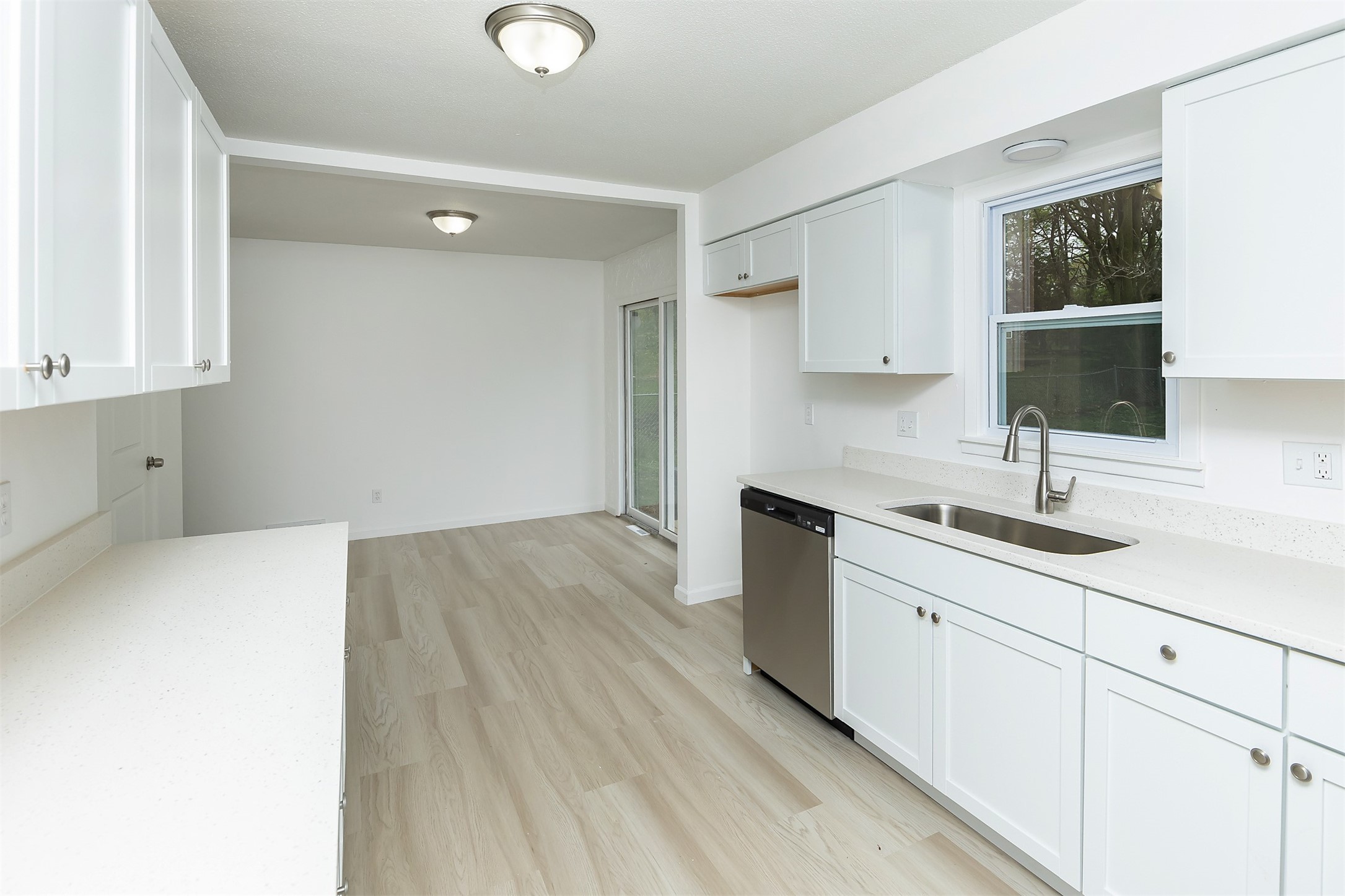 1338 E 36th Court