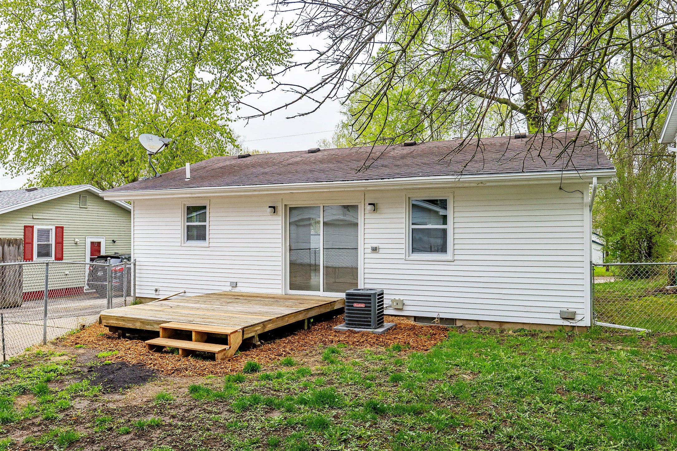 1338 E 36th Court
