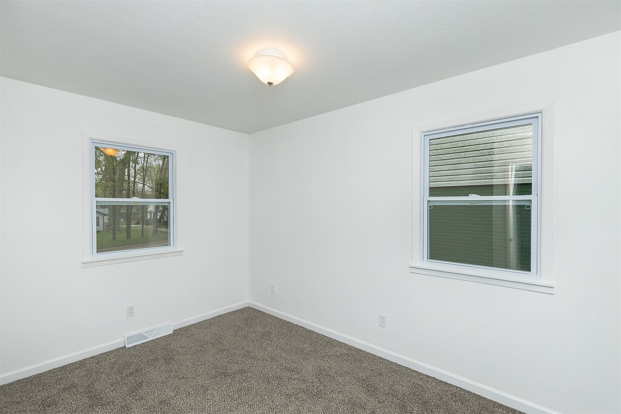 1338 E 36th Court