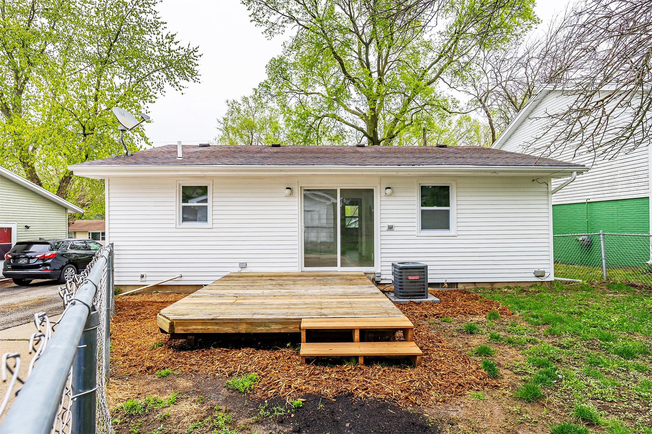 1338 E 36th Court