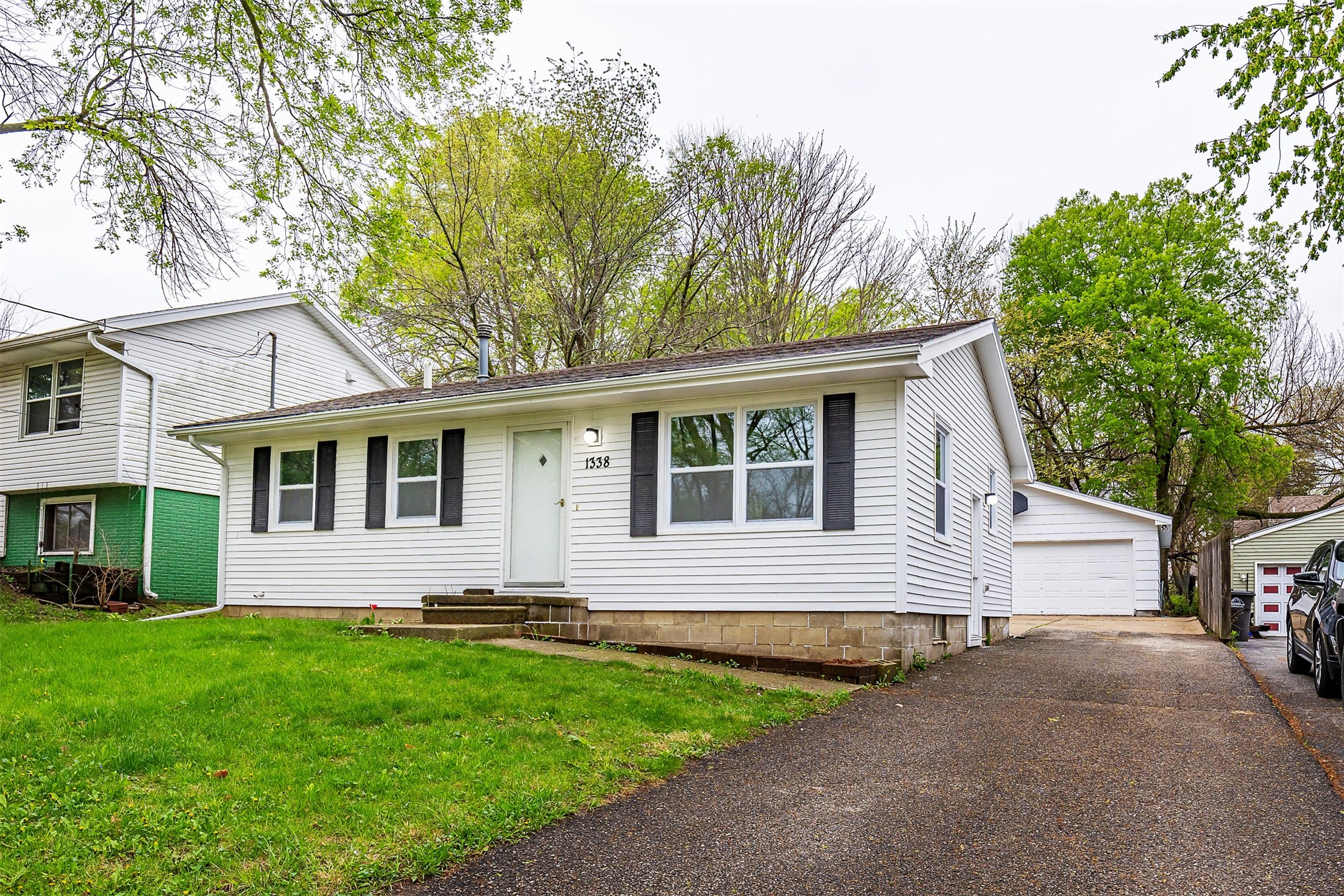 1338 E 36th Court