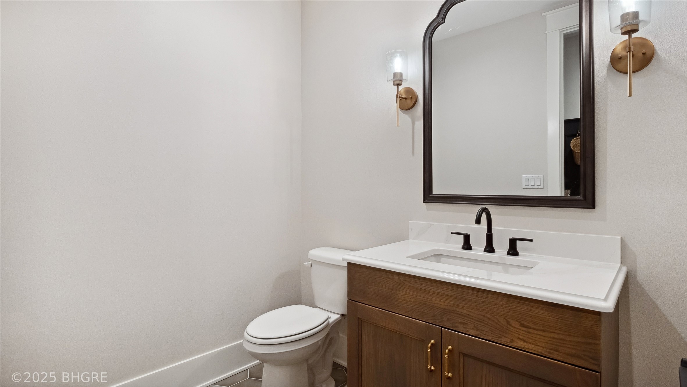 815 S Kingswood Court