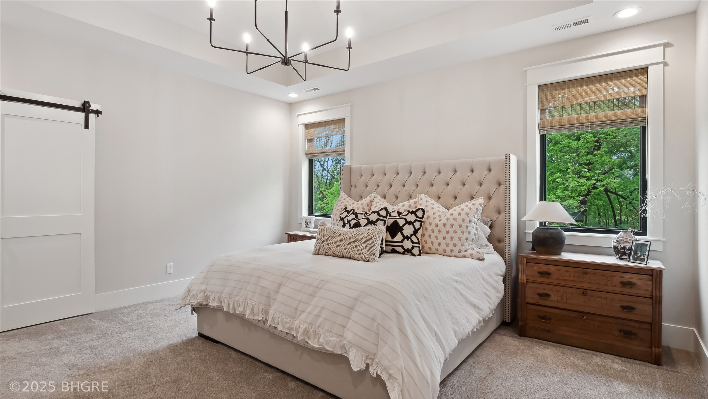 815 S Kingswood Court