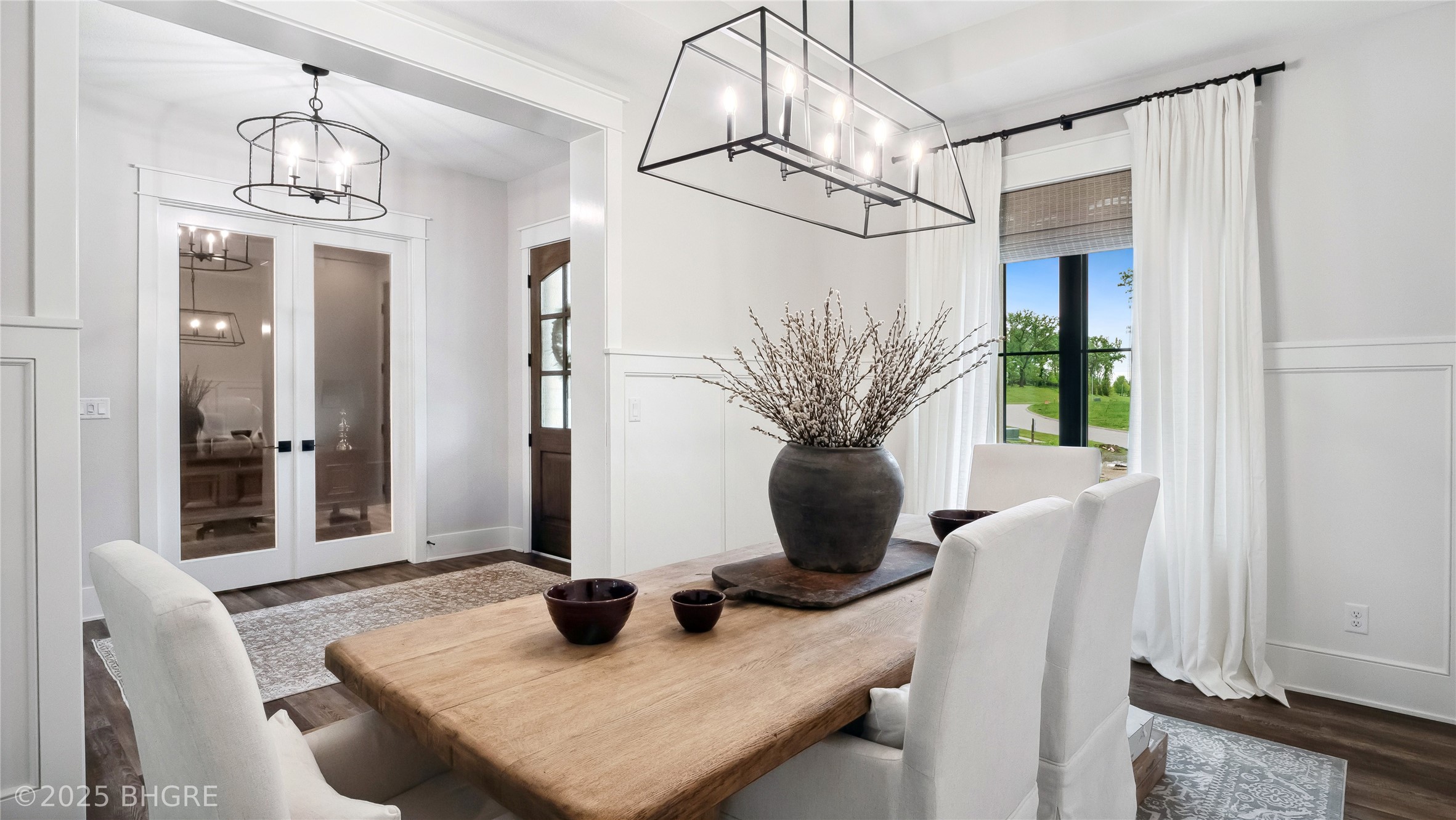 815 S Kingswood Court